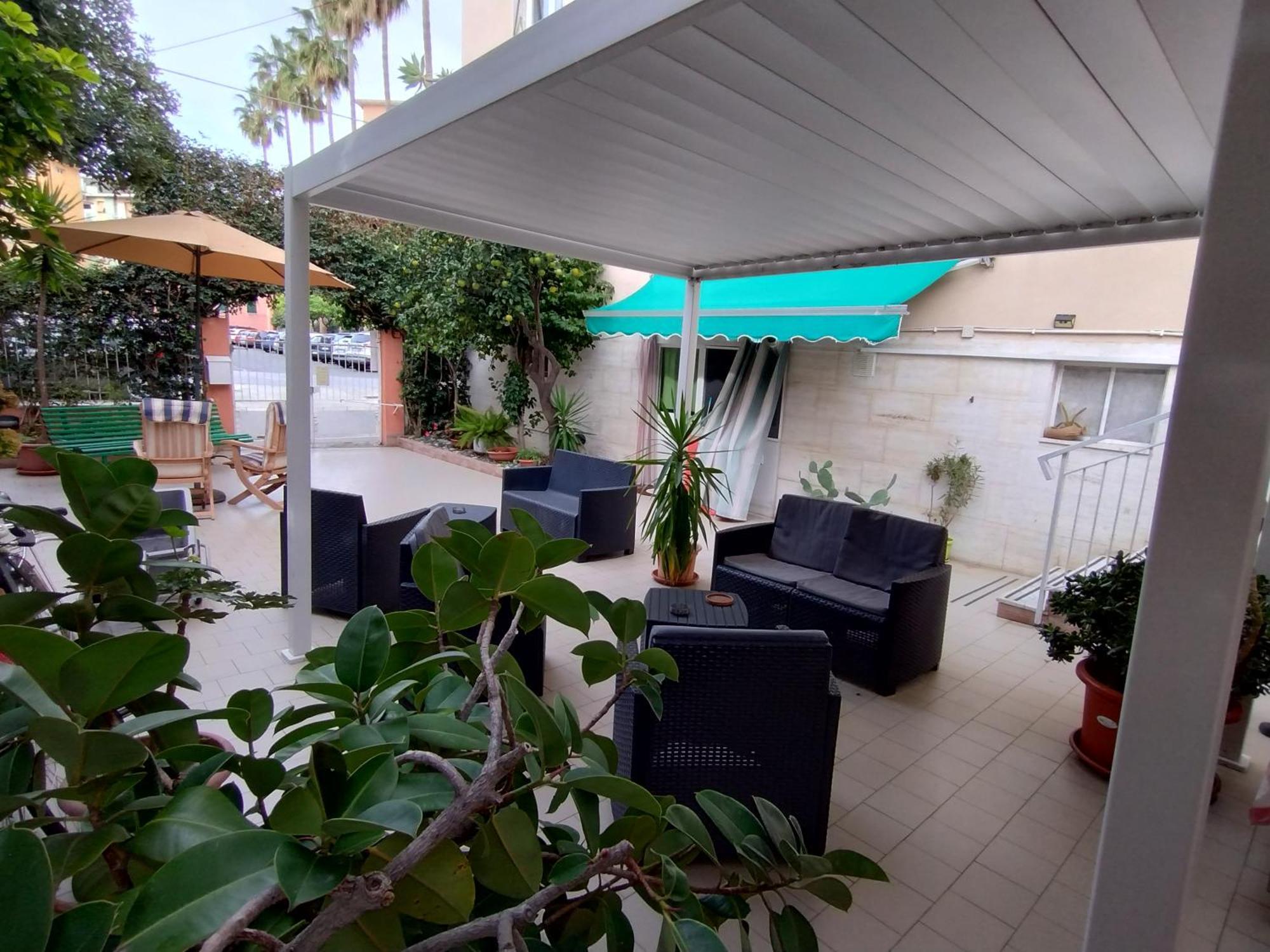 Hotel Della Piazzetta Varazze Zewnętrze zdjęcie