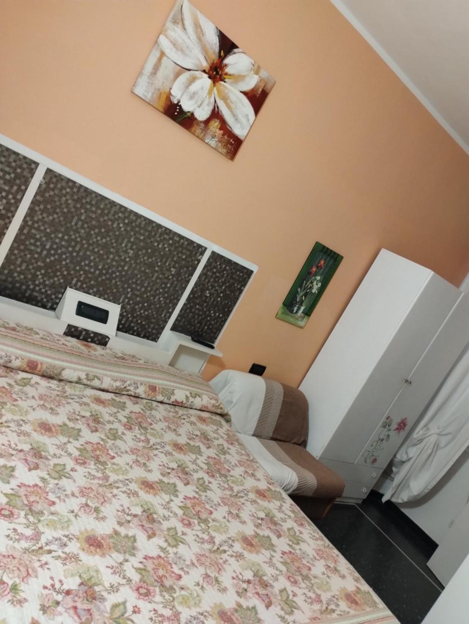 Hotel Della Piazzetta Varazze Zewnętrze zdjęcie