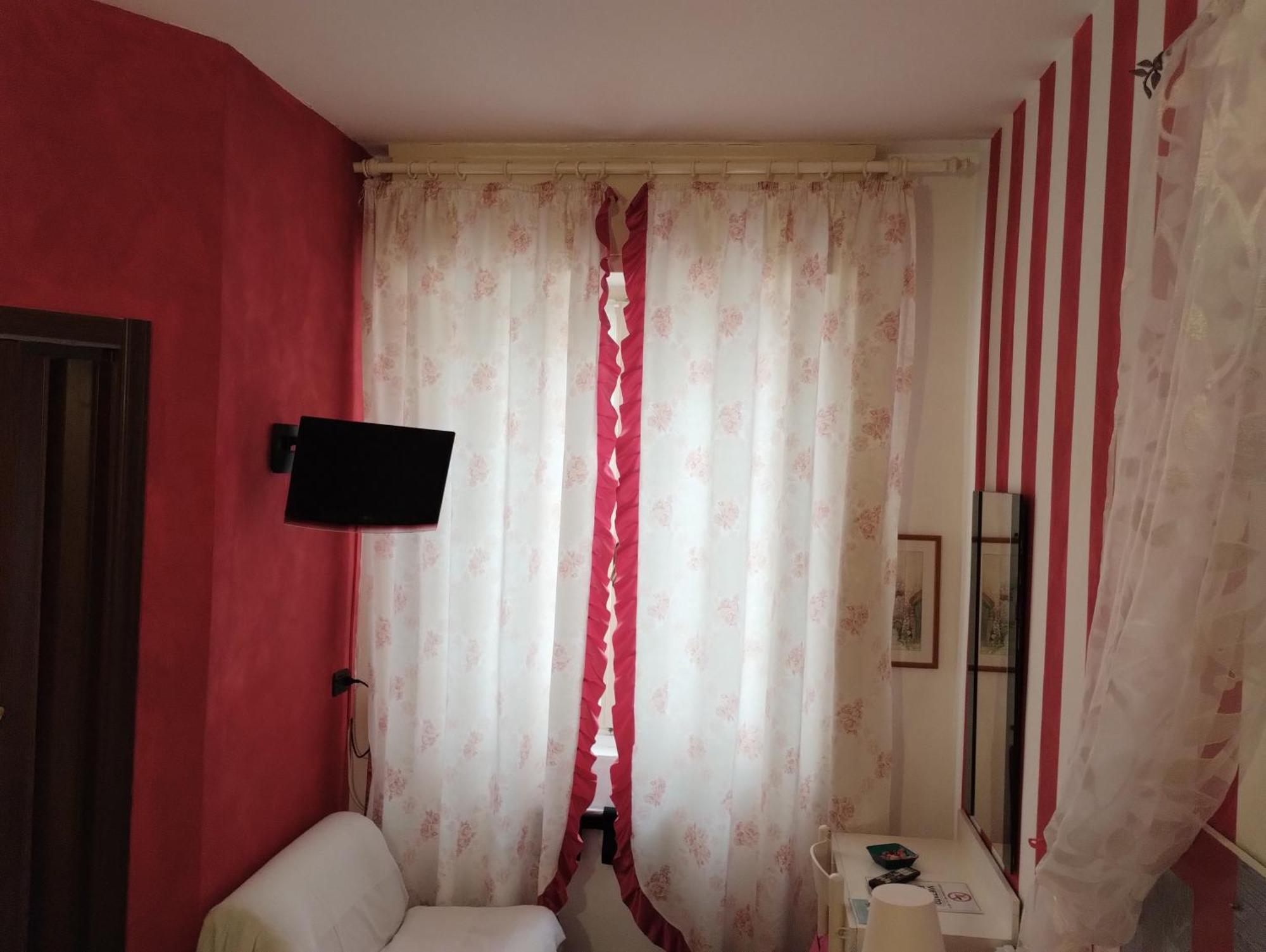 Hotel Della Piazzetta Varazze Zewnętrze zdjęcie