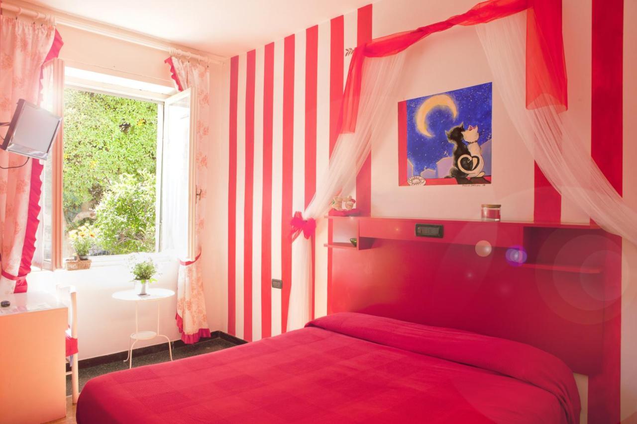 Hotel Della Piazzetta Varazze Zewnętrze zdjęcie